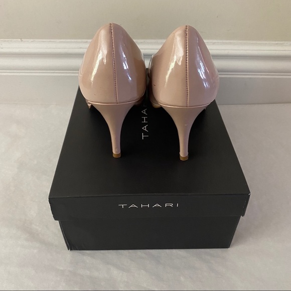 Tahari Blush Nude Patent Heels - Picture 3 of 13